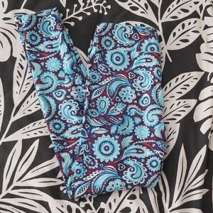Blue and red LuLaRoe Leggings